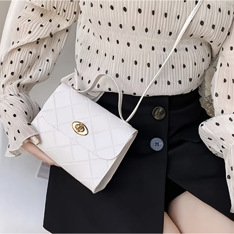 Women's Argyle Embossed Shoulder Bag, Chain Strap Buckle Decor Crossbody Bag, Flap Handbag For Work——Black